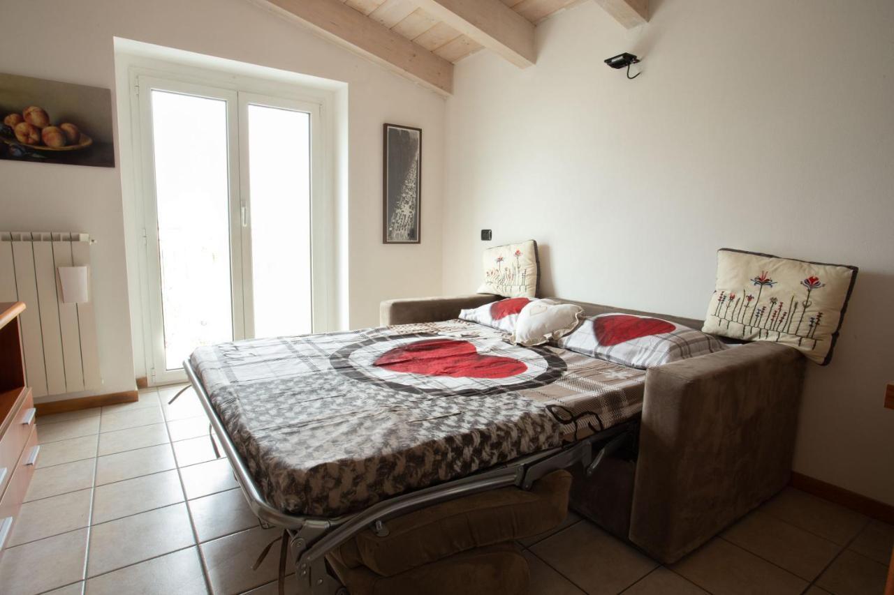 Casa Vacanze Valeria Sondrio Kültér fotó
