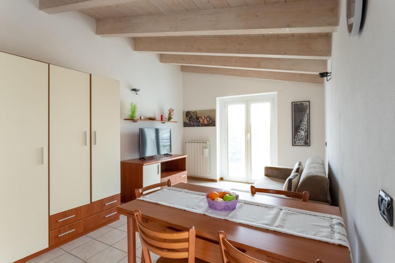Casa Vacanze Valeria Sondrio Kültér fotó