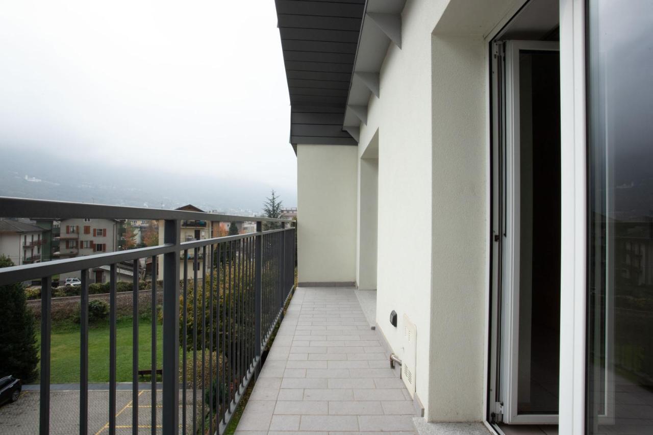 Casa Vacanze Valeria Sondrio Kültér fotó
